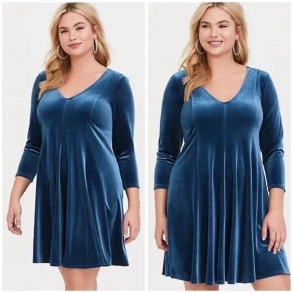 Torrid Blue Velvet Mini Fluted Long Sleeve Dress - Picture 2 of 7
